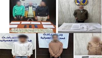   ضبط 18 شخصاً لمحاولتهم دفع الناخبين للتصويت لعدد من المرشحين في 5 محافظات