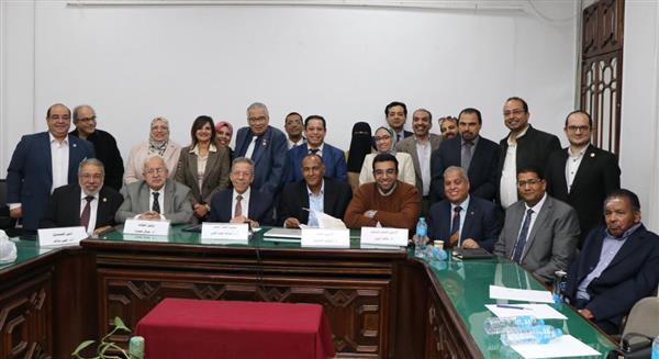 تفاصيل اجتماع مجلس النقابة العامة للأطباء مع ممثلي النقابات الفرعية