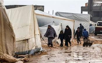   "الأونروا": الأمطار تفاقم معاناة النازحين وتغرق عشرات الخيام في غزة