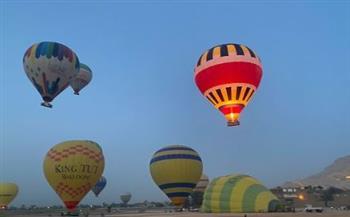 تحليق 65 رحلة بالون تقل 1550 سائحا في سماء الأقصر