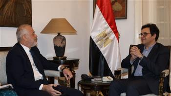   وزير الثقافة يبحث مع سفير اليونان آفاق التعاون الثقافي والفني بين القاهرة وأثينا