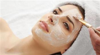   ماسكات طبيعية لتوريد البشرة وحلول فعالة لتنقية وتفتيح الوجه بطرق أمنة