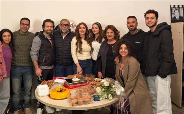 صناع مسلسل "أنا وهو وهم" في البروفات الأخيرة قيل بدء التصوير