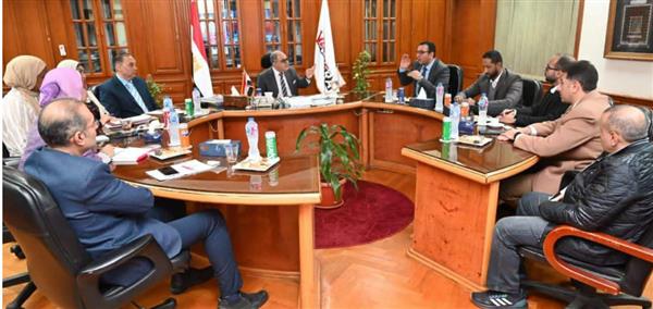 الصحة: «فاكسيرا» تبحث مع شركة e-Finance إنشاء منظومة إلكترونية متكاملة لخدماتها