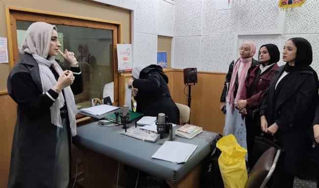 راديو جامعة قناة السويس ينظم جولة تدريبية لطلاب كورس المذيع المحترف