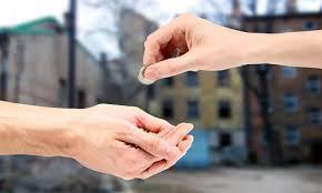 الإفتاء: سداد دين الغارم يدخل ضمن مصارف الزكاة