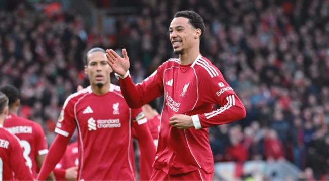 ليڤربول يهزم برايتون بمساهمات محمد صلاح التاريخية