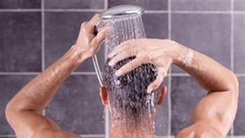   حكم تأخير غسل الجنابة.. وهل الملائكة تلعن الجُنب؟