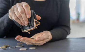   استطلاع عالمي: تدهور الاقتصاد يتصدر أسباب ارتفاع تكاليف المعيشة