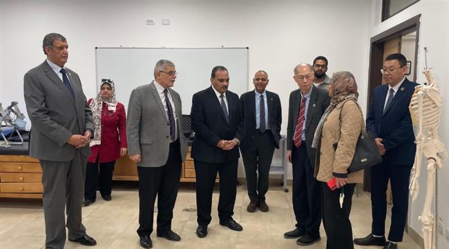 جامعة بنها الأهلية تفتح آفاق شراكة دولية مع جامعة هونغ كونغ للتعليم