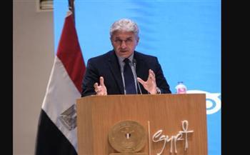 فتحي يفتتح منتدى دور البيانات في تعزيز صياغة الصورة الذهنية للوجهات السياحية رقميا