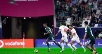 الشوط الأول.. السعودية والأردن يتعادلان بدون أهداف