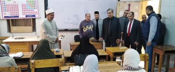 المشرف العام على الأنشطة العلمية للرواق الأزهري يتفقد أروقة المنوفية
