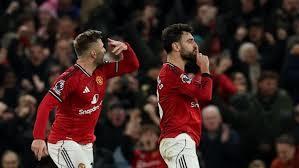 مانشستر يونايتد يتعادل مع بورنموث 4-4 في مباراة مجنونة بالدوري الإنجليزي
