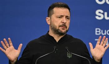   زيلينسكي: روسيا تخسر 30 ألف قتيل شهريًا وتستخدم أرض أوكرانيا كورقة تفاوض