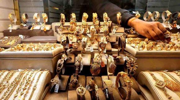 انخفاض محدود بأسعار الذهب في مصر وعيار 18 عند 4932 جنيهًا