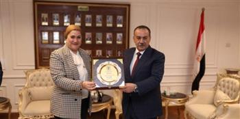   رئيسة المجلس القومي للطفولة والأمومة ومحافظ أسيوط يفتتحان فرع المجلس بالمحافظة