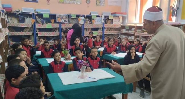 محافظ أسيوط: 138 نشاطا توعويًا خلال شهر 