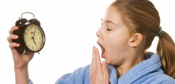 هل الاستيقاظ المبكر سر النجاح؟ دراسات تكشف الحقيقة الكاملة