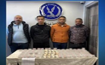   ضبط 40 شخصاً لمحاولتهم دفع الناخبين للتصويت لعدد من المرشحين في 9 محافظات