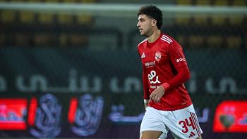   شوبير يكشف تفاصيل مستقبل أحمد عابدين داخل الأهلي