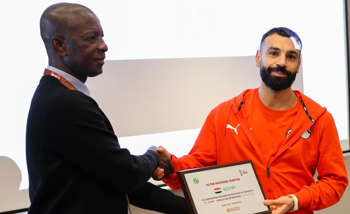كاف يمنح محمد صلاح شهادة مشاركة مصر في كأس الأمم الأفريقية