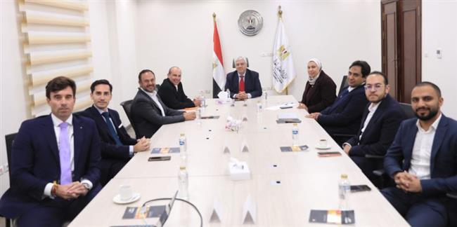 وزير التعليم العالي يبحث التعاون مع وفد جامعة سان أنطونيو في مورسيا (UCAM) بإسبانيا