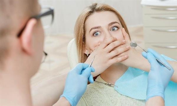 رهاب الأطباء.. عندما تتحول زيارة العيادة إلى نوبة هلع تهدد الصحة