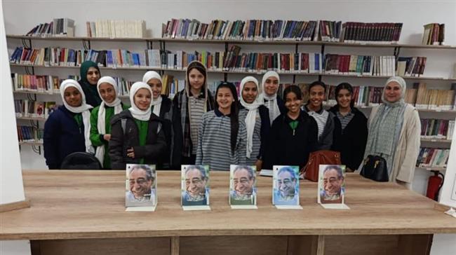 مكتبة مدينة الشروق تنظم يومًا ثقافيًا للاحتفاء باللغة العربية وإبداع الأبنودي
