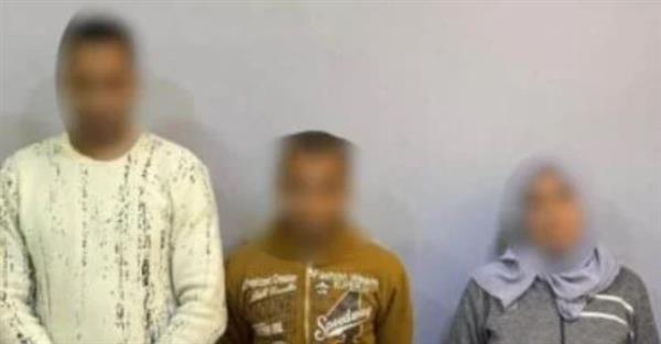 وزارة الداخلية تضبط شخصين وسيدة لتوزيعهم أموالا بمحيط لجان قويسنا