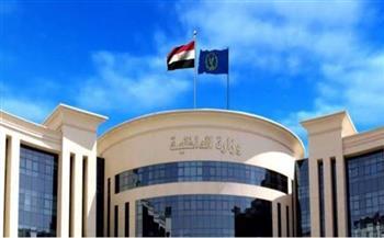 الداخلية توضح ملابسات السير عكس الاتجاه بطريق قنا – الأقصر الغربي