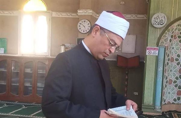 وكيل أوقاف القليوبية يجري جولة مفاجئة على مساجد كفر شكر