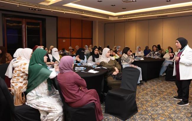 القومي للمرأة ينظم برنامجًا تدريبيًا حول القضايا السكانية والصحية ضمن مشروع تحويشة