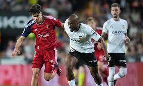   رايو فاليكانو يتعادل مع فالنسيا 1-1 في الدوري الإسباني لكرة القدم