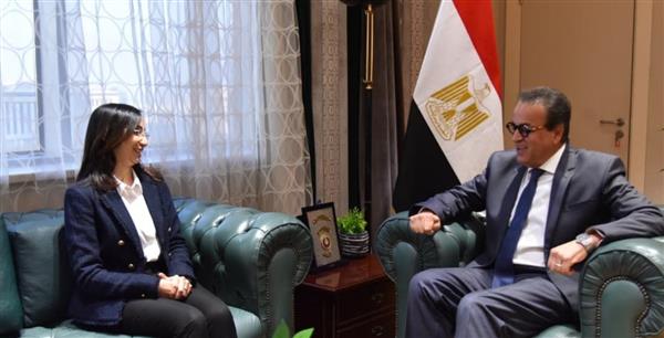 بها 7 ملايين نسمة.. وزير الصحة يتابع إنجاز المشروعات الصحية في البحيرة
