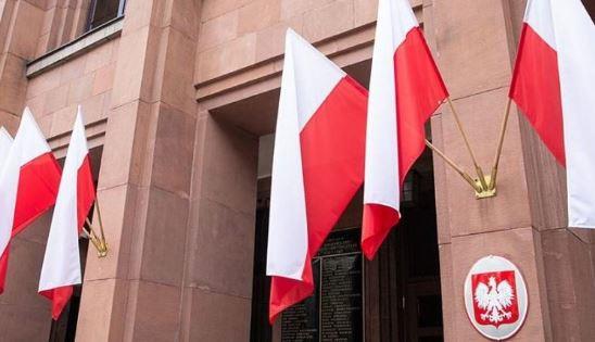 بولندا تحذر مواطنيها من السفر إلى فنزويلا