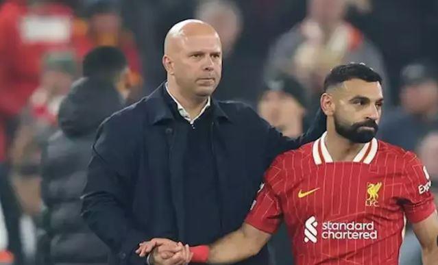 انضباط محمد صلاح يثير إعجاب سلوت قبل اللقاء المرتقب