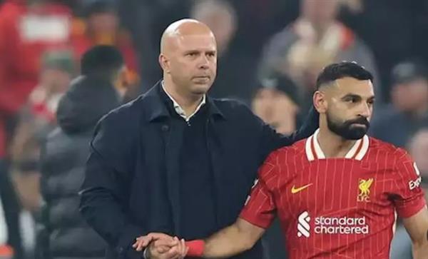 انضباط محمد صلاح يثير إعجاب سلوت قبل اللقاء المرتقب