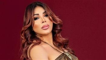   ارتدوا الكمامة.. الفنانة غادة إبراهيم تعلن إصابتها بمتحور «ستراتوس»