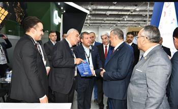 نشاط لافت لوزير الدولة للإنتاج الحربي بختام اليوم الثاني من معرض "EDEX 2025"