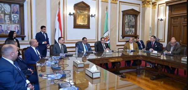 نادي قضاه جنوب سيناء وجامعه القاهره يوقعان بروتوكول تعاون