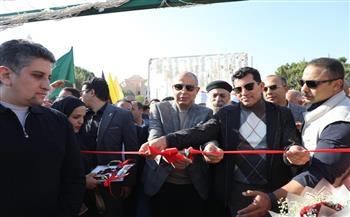   وزير الشباب والرياضة يختتم زيارته للمنيا بافتتاح ملعب مركز شباب البرشا