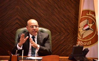 وظائف متاحة الآن.. الحكومة تعلن آلاف الفرص في 13محافظة