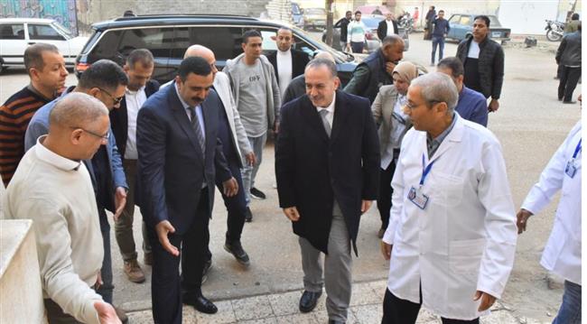 محافظ أسيوط يتفقد المركز التخصصي لعلاج الحروق بالمعلمين 