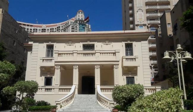 متحف محمود سعيد يستقبل الزوار ضمن مبادرة "فرحانين بالمتحف الكبير"