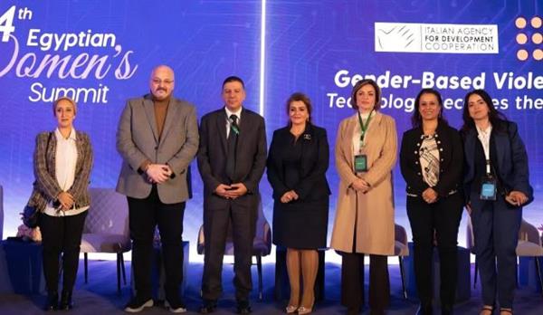 القومى للمرأة يشارك فى فعاليات قمة المرأة المصرية