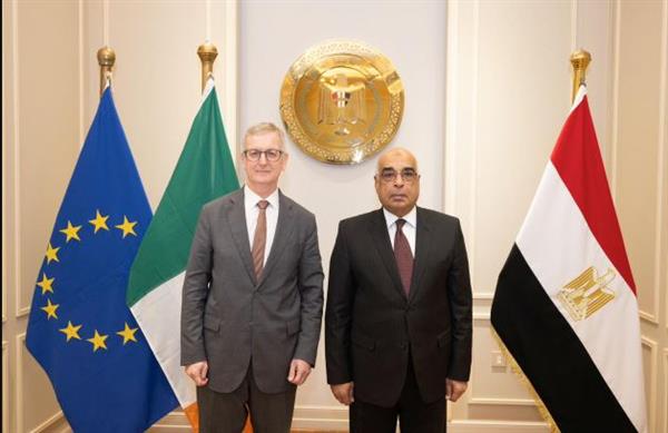 وزير العدل يستقبل السفير الايرلندي بالقاهرة