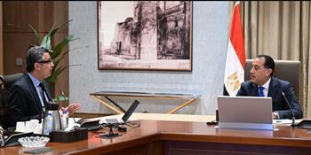 رئيس الوزراء يتابع مع وزير التموين مستجدات ملف تطوير منظومة الدعم