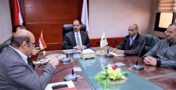   محافظ سوهاج يبحث آليات تنفيذ المرحلة الثالثة من توسعة الكورنيش الغربى