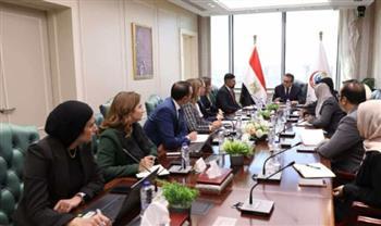وزير الصحة يشهد توقيع مذكرة مع "فياترس" لتطوير ملف الصحة النفسية